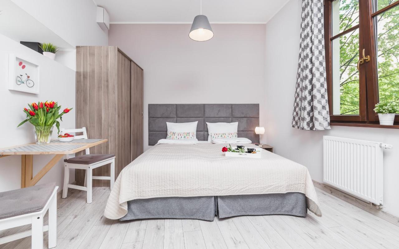 Studio Apartment 5