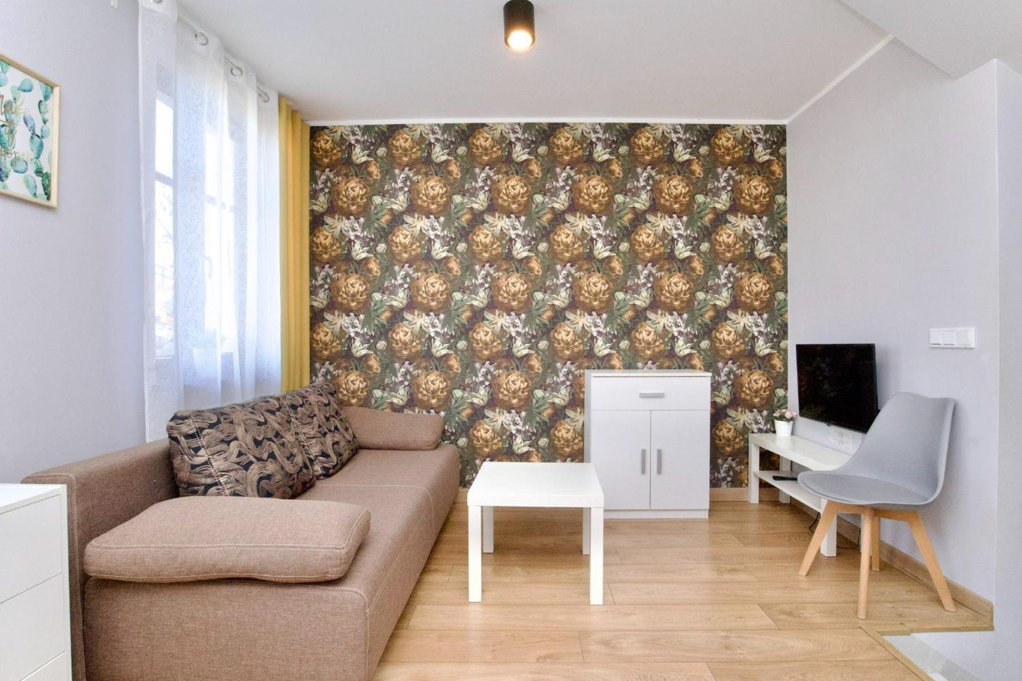 Studio Apartment 17